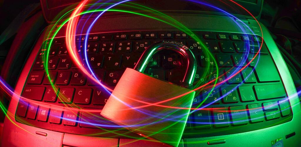 Cyberatak na Polskę? Nie czekaj dłużej i włącz MFA
