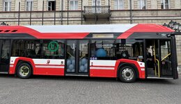 Finansowany przez PKO Leasing zeroemisyjny, wodorowy autobus Solaris wyjechał na ulice Konina