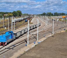 Postęp prac na stacji kolejowej Ełk zbliża się do półmetka