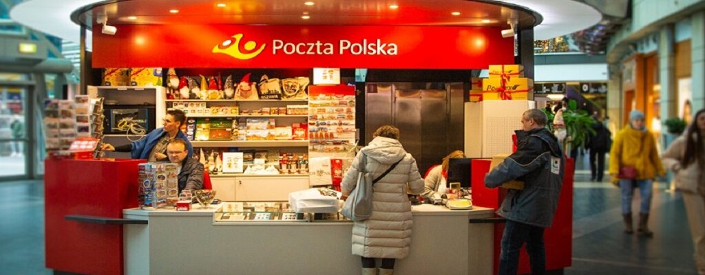 Poczta Polska invites you to a new facility in the capital&#39;s &quot;Golden Tarasy&quot;.