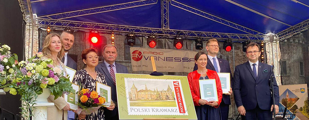 Perła Ziemi Raciborskiej uwieczniona na znaczku emisji „800-lecie wsi Krowiarki”