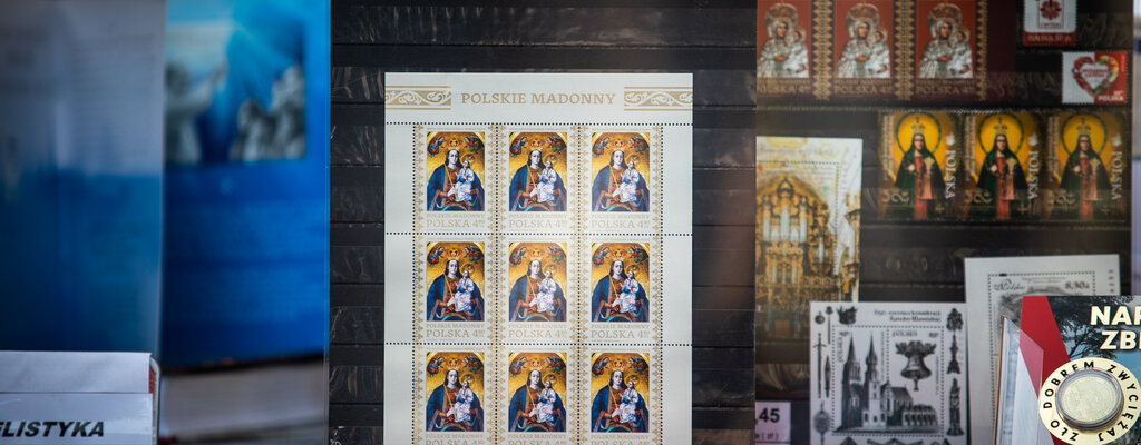 Poczta Polska – prezentacja znaczków emisji filatelistycznej „Polskie Madonny” w Nowym Sączu