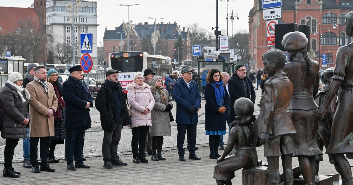 gdanskie obchody dnia pamieci o ofiarach holokaustu fot agnieszka grabowska muzeum gdanska 1 